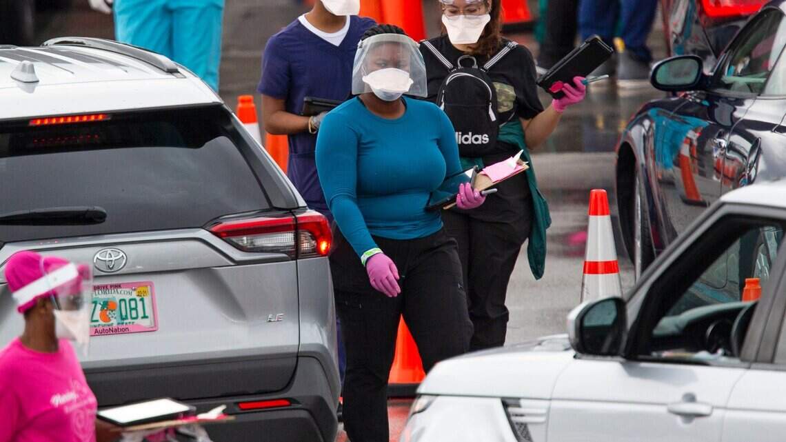 COVID-19: Florida registra 20,656 casos nuevos. CDC cambia datos diarios y agregan 357 muertes
