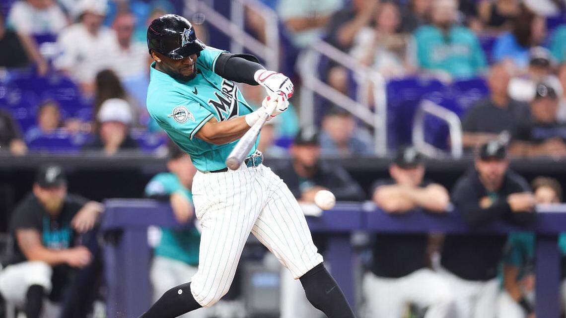 Con promedio de .338 tras 21 encuentros, Otto López ha sido sinónimo de consistencia con los Marlins desde el primer lanzamiento del año. 