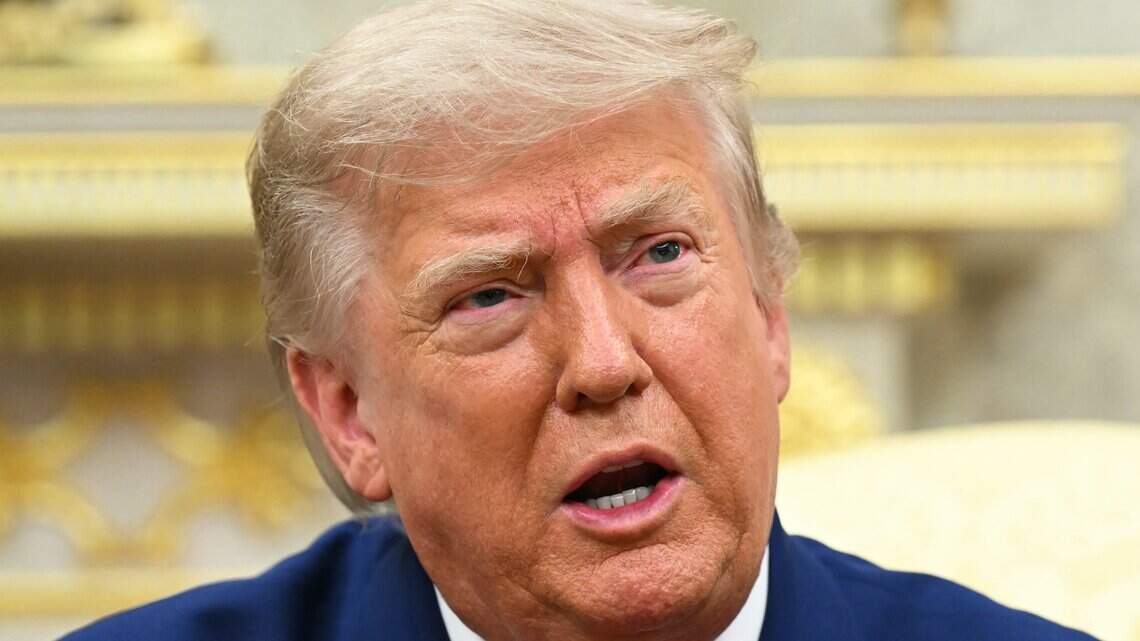 Trump frena un bombardeo masivo contra Irán y da una última oportunidad a la diplomacia