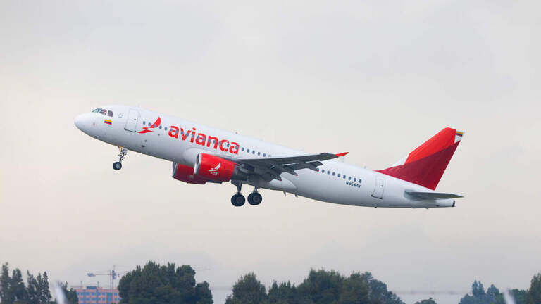 Ocho hospitalizados tras aterrizaje de emergencia de un avión en el Aeropuerto Internacional de Miami