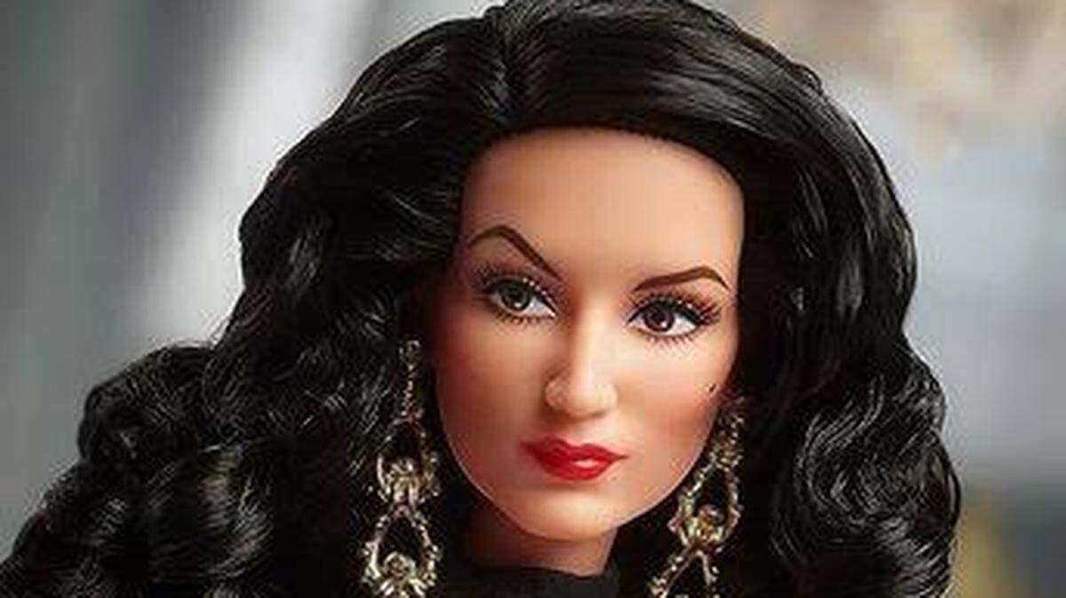La Barbie inspirada en la actriz mexicana María Félix, el nuevo lanzamiento de Mattel.