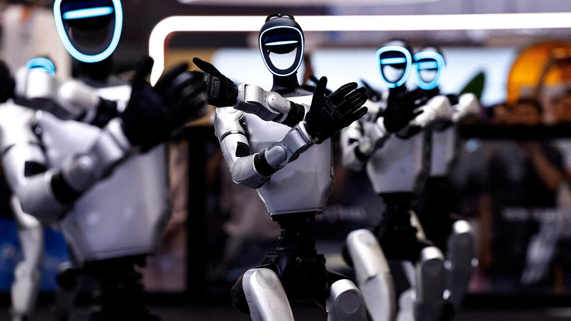 Por 30 dólares la hora, robots humanoides ofrecen servicios de limpieza en San Francisco