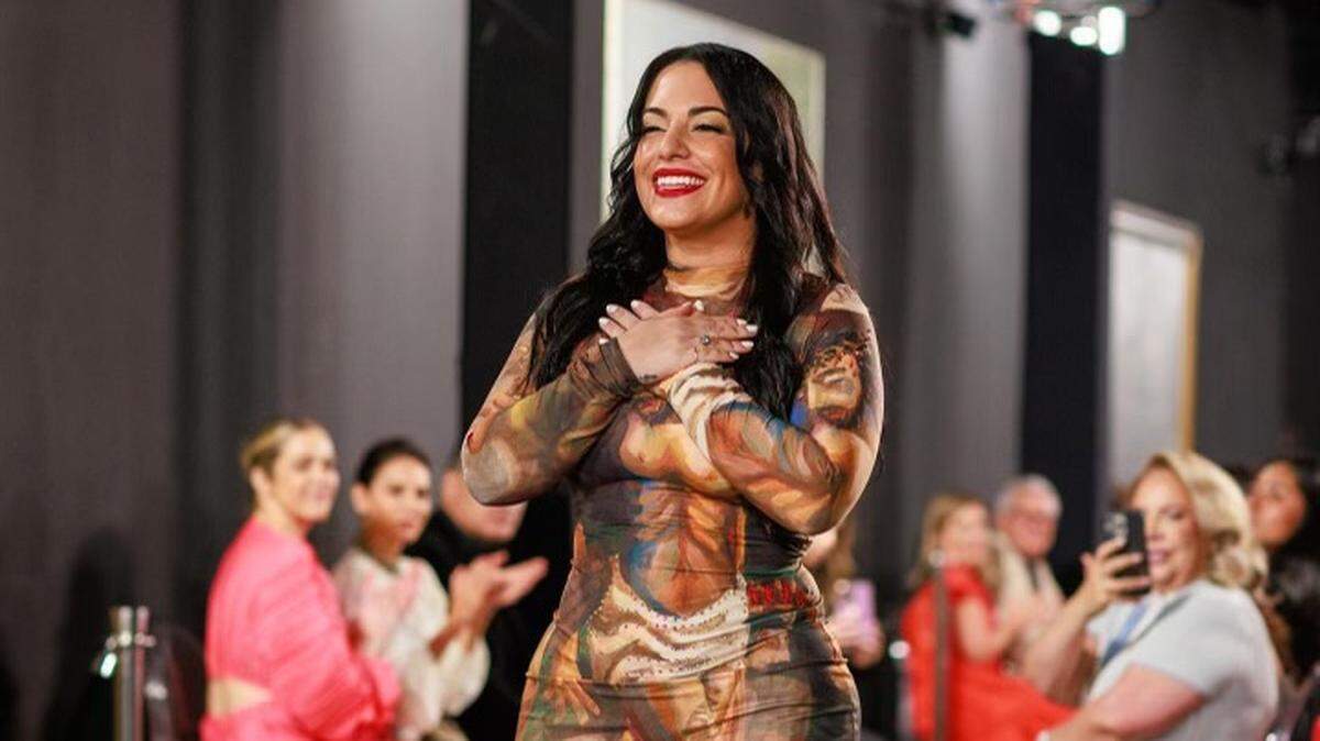 La diseñadora cubanoamericana ha crecido en Miami y tuvo su desfile en el Gary Nader Art Center, en Wynwood.