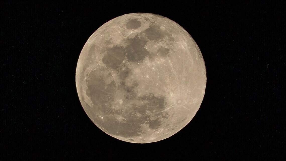 La NASA resta peso al impacto del cohete de SpaceX en la Luna sin confirmar la colisión