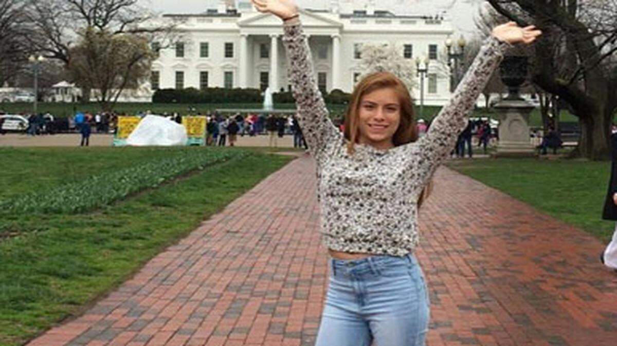Liza Angulo.
