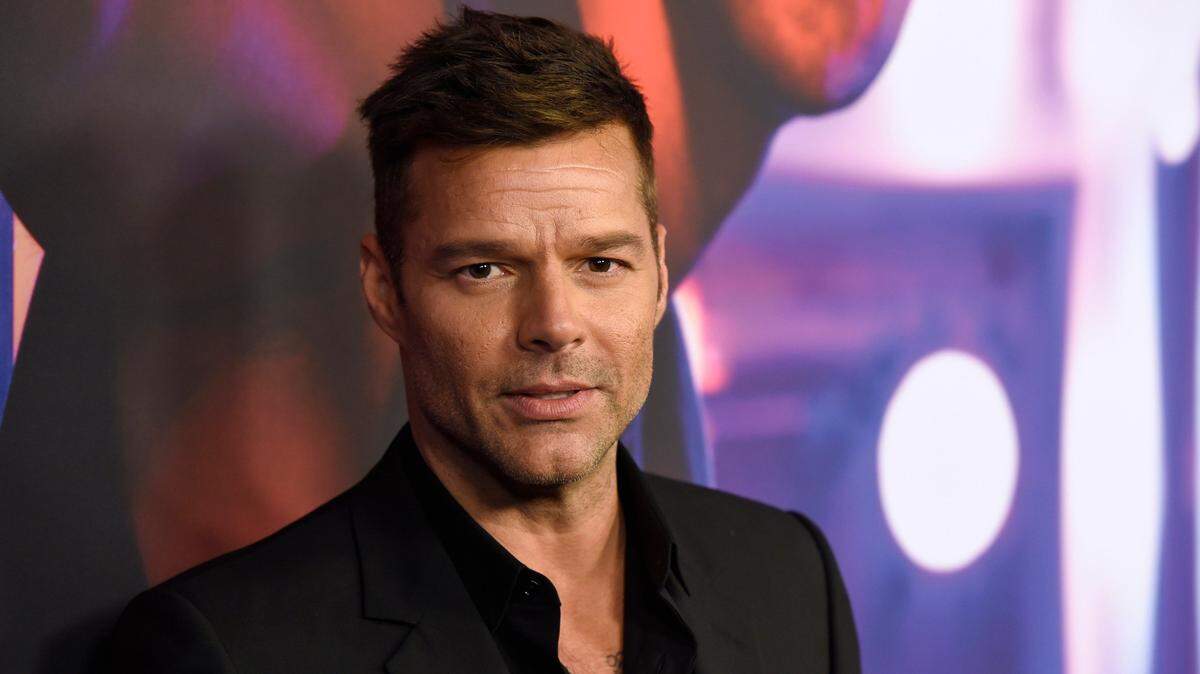 Ricky Martin arrives at “The Assassination of Gianni Versace: American Crime Story” For Your Consideration event at the DGA Theater on Monday, March 19, 2018, in Los Angeles. (Photo by Chris Pizzello/Invision/AP)