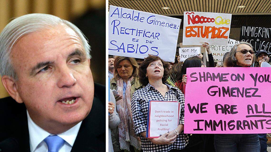 El alcalde de Miami Carlos Giménez en una foto de archivo del 17 de febrero de 2017. Al Diaz-AP /Manifestantes protestan contra el alcalde de Miami-Dade el 31 de enero de 2017. Pedro Portal- El Nuevo Herald