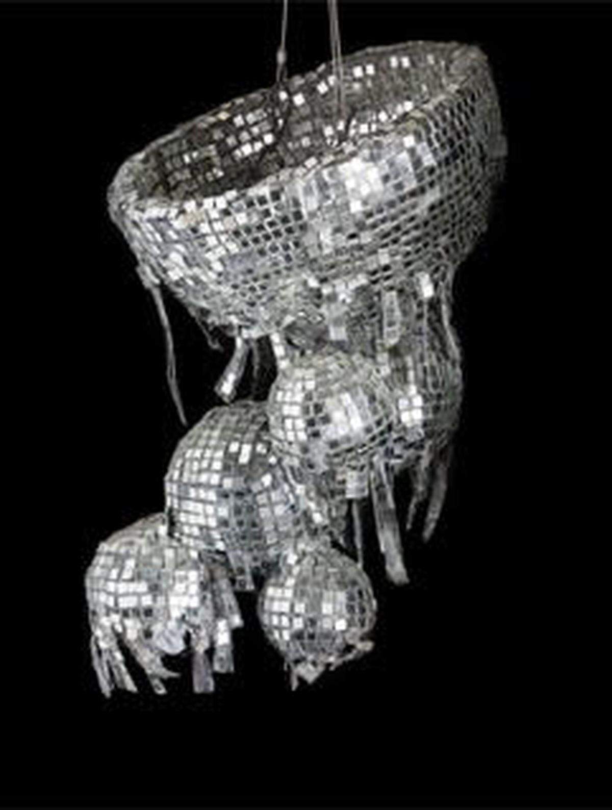 “Mirrored Ball”, obra de Rachel Feinstein de 1998.