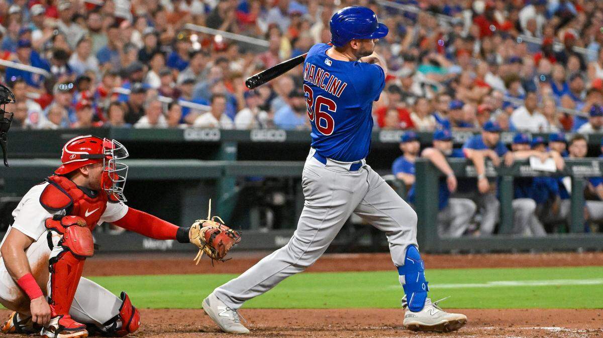 Los Marlins de Miami le ofrecieron a Trey Mancini un pacto de Ligas Menores, con invitación al entrenamiento de primavera.