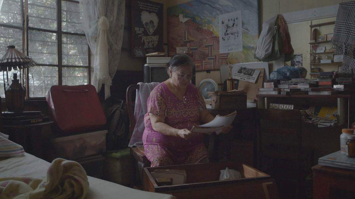Coral Gables Art Cinema estrena ‘Leonor Will Never Die’ (2022).
