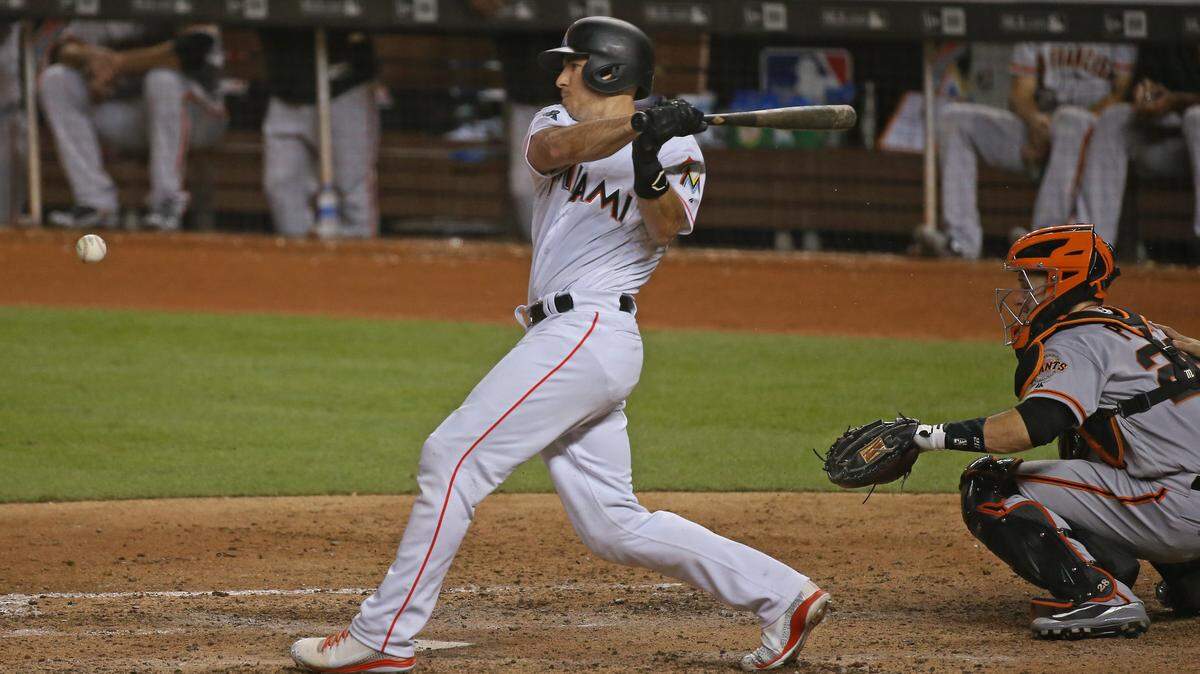 J.T. Realmuto va camino de establecer marcas personales en promedio (.317), porcentaje de embasado (.368), slugging (.551) y OPS (.919), sin olvidar su tremenda capacidad defensiva.