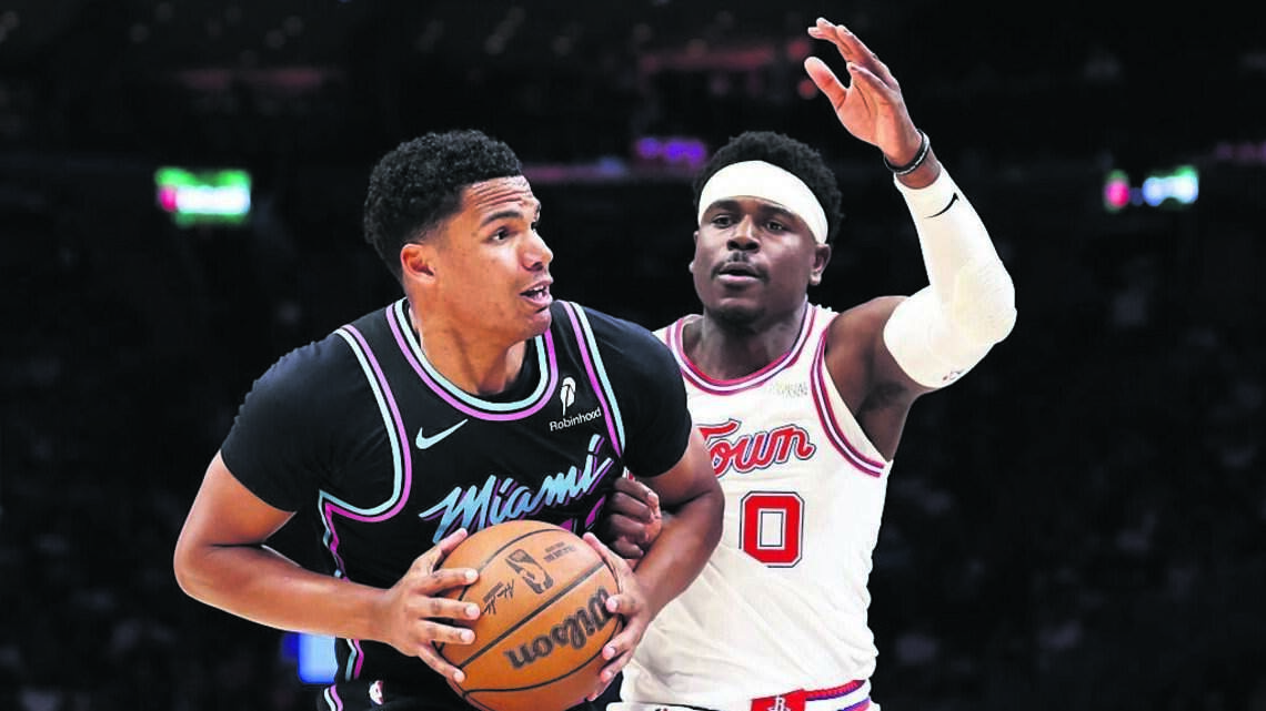 Lesión de uno de los jugadores del Heat cambia los planes y obliga a Spoelstra a lanzar a sus novatos al fuego