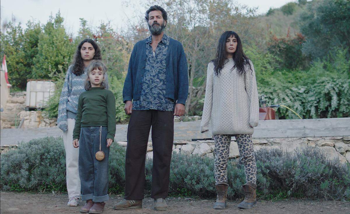 En Coral Gables Art Cinema se presenta ‘Costa Brava, Lebanon’ (2021) del director Mounia Aki.