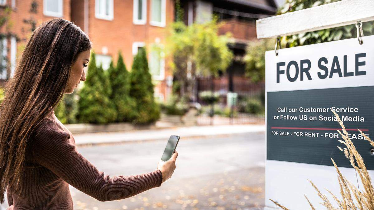 Cuándo se debe comprar una casa es una pregunta complicada, y aún más cuando las tasas de interés están altas. Todo depende de tu situación personal. 