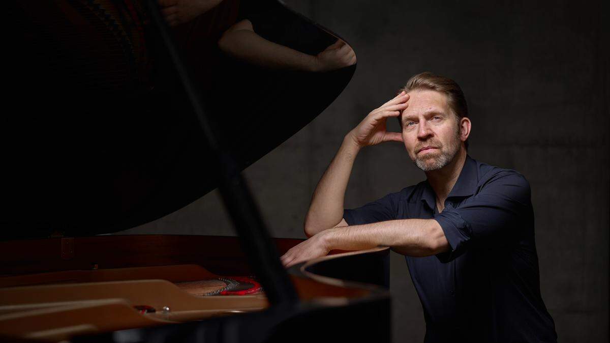 El pianista noruego Leif Ove Andsnes interpretará “El Emperador” de Beethoven  con la New World Symphony el sábado 30 de septiembre  en el Michael Tilson Thomas Performance Hall del New World Center. 