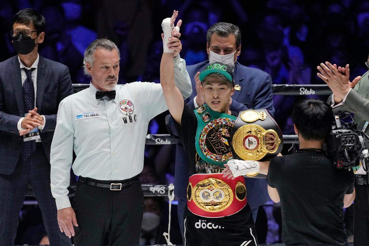 Naoya Inoue unificó el título del CMB de Donaire con sus propios cinturones de la AMB y la FIB en las 118 libras mientras continuaba sumando argumentos para ser considerado el mejor libra por libra, luego de un nocaut técnico en el segundo asalto en la Saitama Super Arena en Japón, el 7 de junio de 2022.