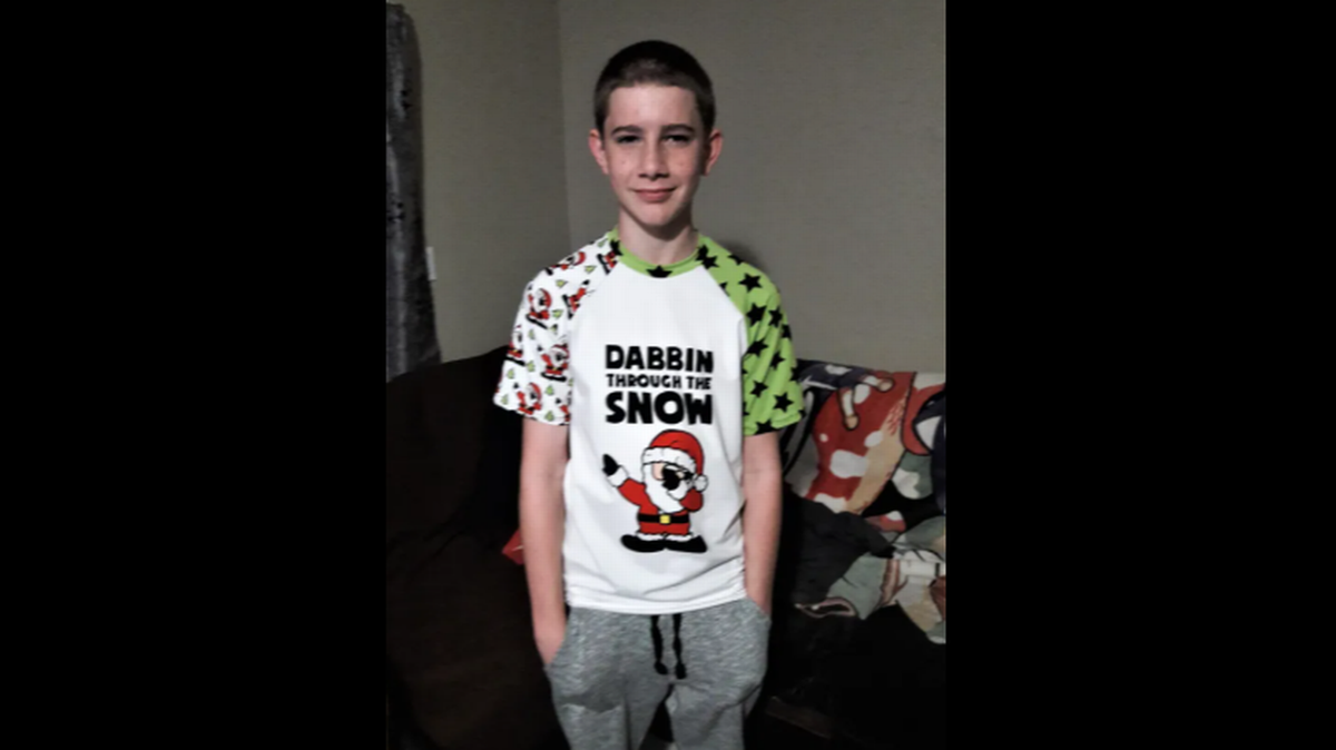 Khyler Edman, de 15 años, murió asesinado defendiendo a su hermana de 5 años durante una invasión de su vivienda en el Condado Charlotte, Florida. El culpable fue sentenciado a muerte.