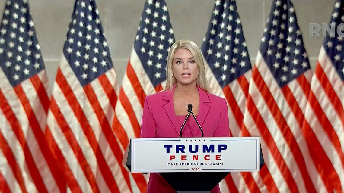 Horas después de la renuncia de Gaetz, Trump elige a ex fiscal general de Florida como secretaria de Justicia