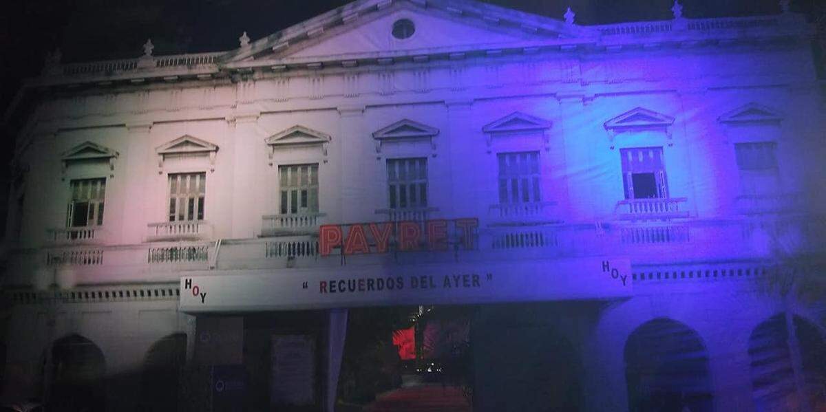 Esta recreación de la fachada del teatro Payret es la entrada a “Cuba Under the Stars”.