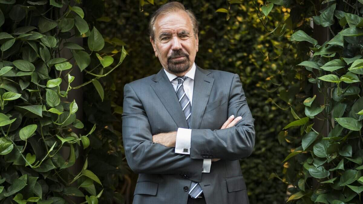 El urbanizador Jorge Pérez conversó con el Nuevo Herald sobre las tendencias del mercado de bienes raíces en Miami, el reto del cambio climático y su viaje a Cuba en el 2016 junto al ex presidente Obama. También crítico la actual política del presidente Trump hacia Cuba.