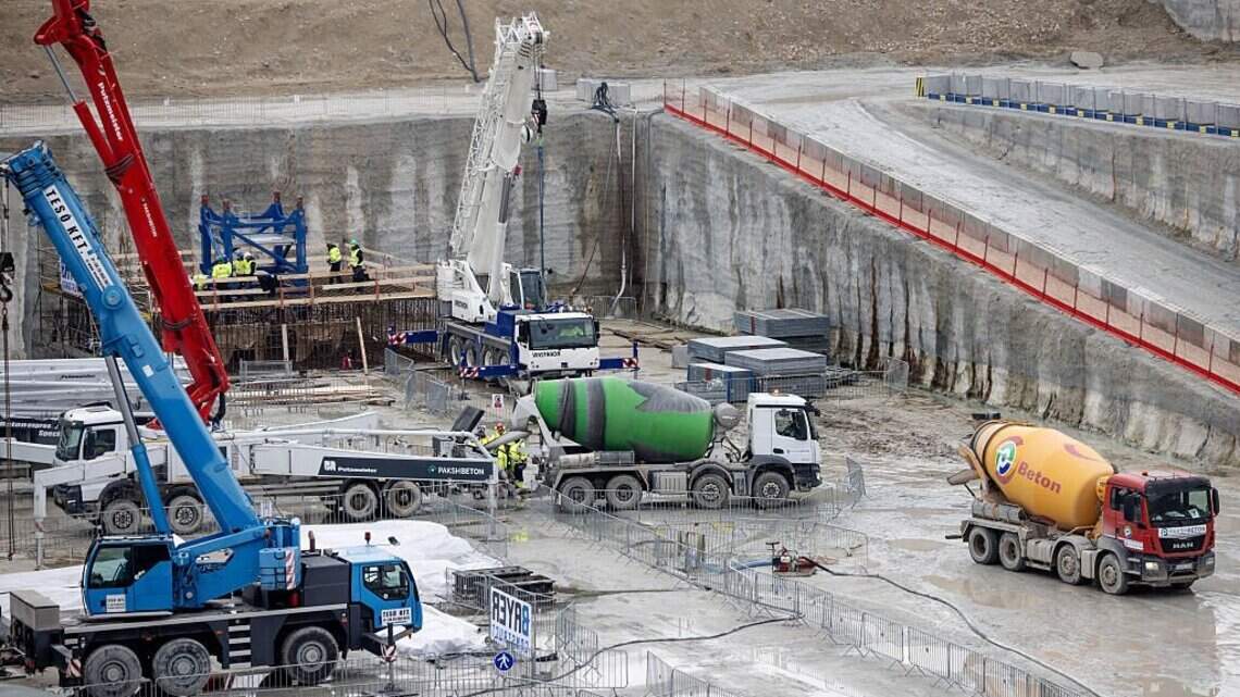 Hungría apaga por completo la central nuclear de Paks por el bajo caudal del Danubio