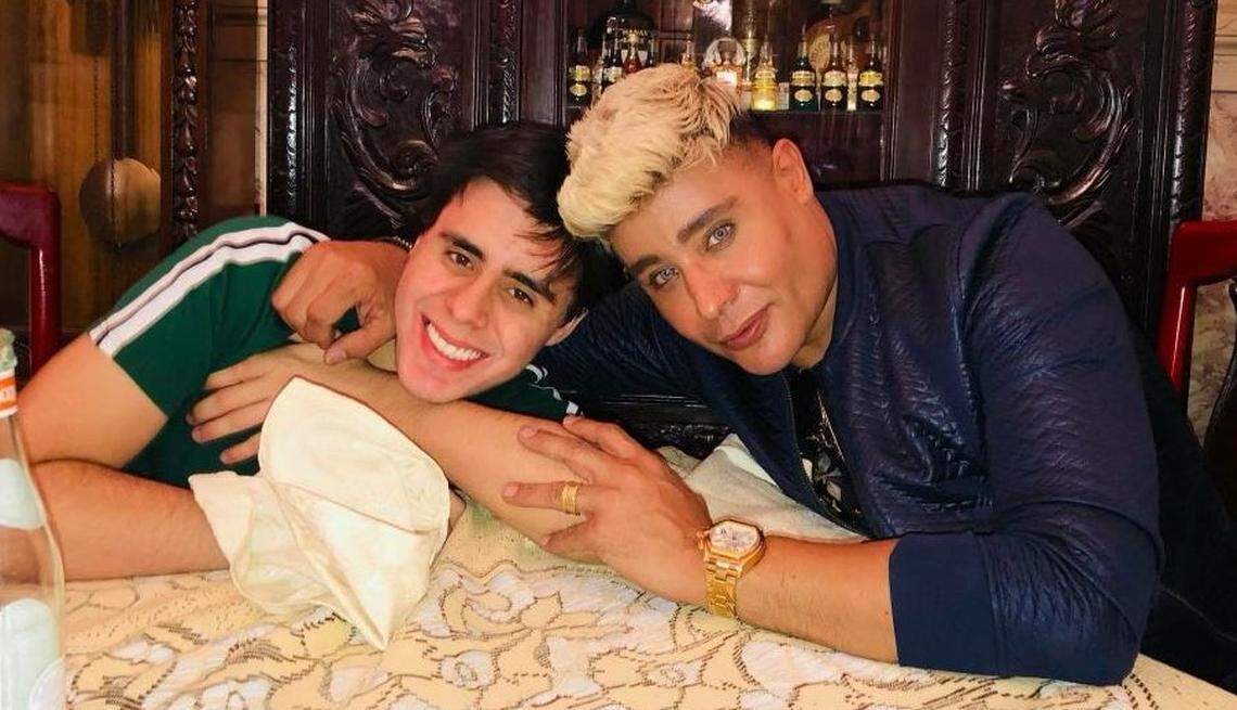 Eduardo Antonio y su hijo Eduardo Antonio Jr.