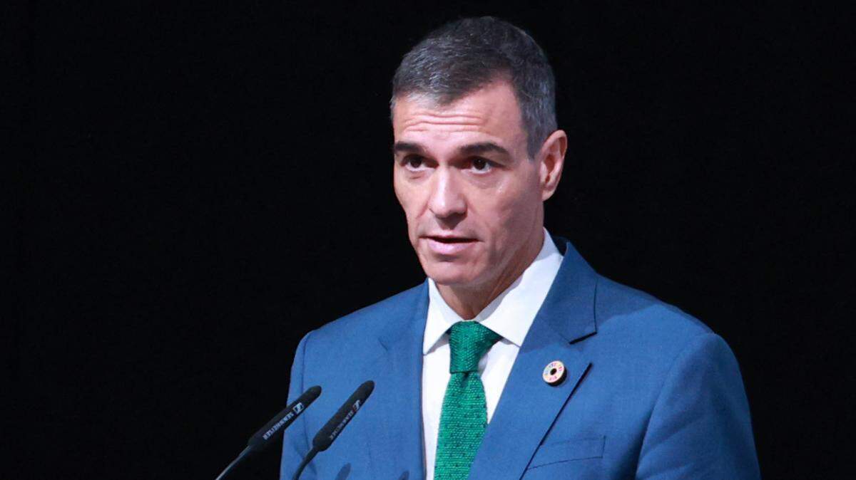 El presidente del Gobierno, Pedro Sánchez, interviene en el evento ‘Invertir en la solidaridad global: una nueva visión de la cooperación al desarrollo’. El 1 de julio de 2025, en Sevilla (Andalucía, España). 