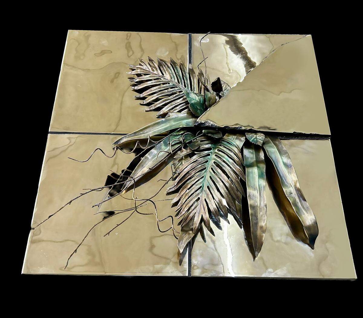 ‘Birth I’, 2025, Fundición, pátina y pulido. Bronce de silicona, 24 x 24 x 6 pulgadas.