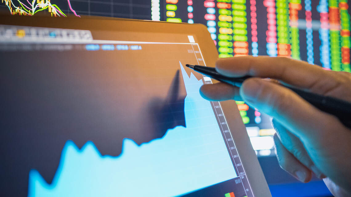 La IA es una oportunidad, con límites, para expandir conocimiento financiero en Latinoamérica