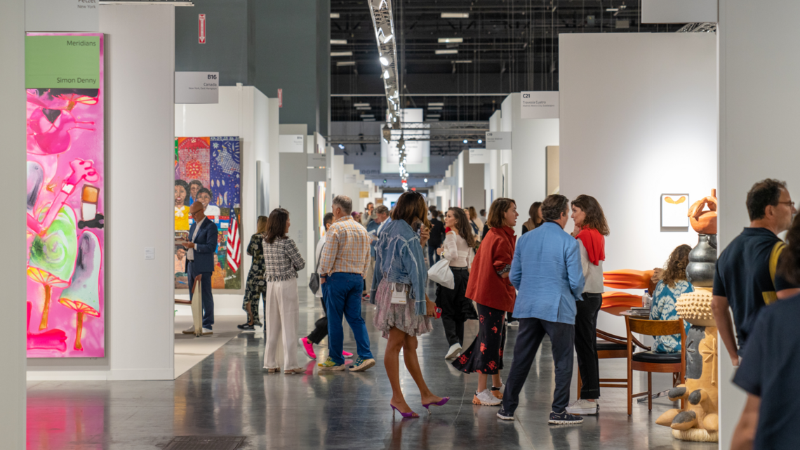 Secciones y espectáculos de Art Basel Miami Beach 2023 en Convention Center