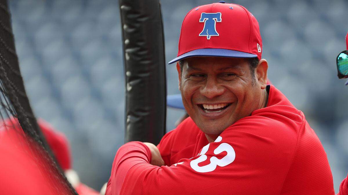 El exjugador de Grandes Ligas venezolano Bob Abreu compró un club de fútbol en su país, Mineros de Guayana, que atravesaba una seria crisis económica.