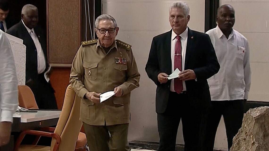 Cuba ‘elige’ un nuevo presidente y el mundo bosteza