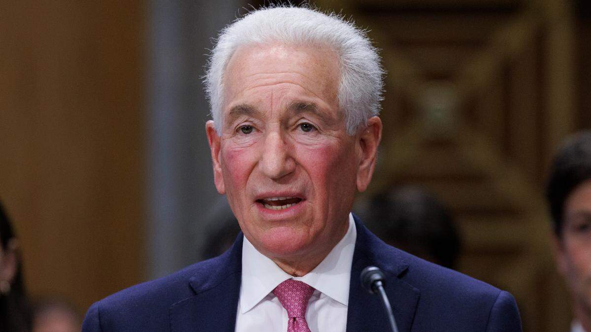 El Senado de Estados Unidos confirmó este lunes a Charles Kushner, consuegro del presidente Donald Trump y exconvicto de delitos relacionados con la evasión fiscal, como próximo embajador del país en Francia y Mónaco.