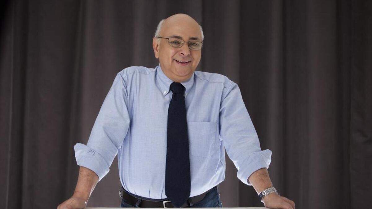 César Miguel Rondón, maestro de ceremonias de “Si me pudieras querer… Un tributo a Bola de Nieve”, un espectáculo que se presentará el domingo 1 de marzo en el Westchester Cultural Arts Center. 
