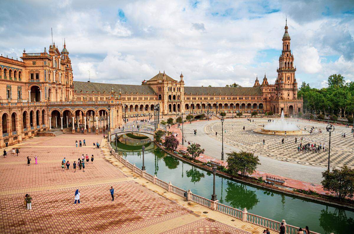 Plaza de España, de Sevilla (Andalucía, España).