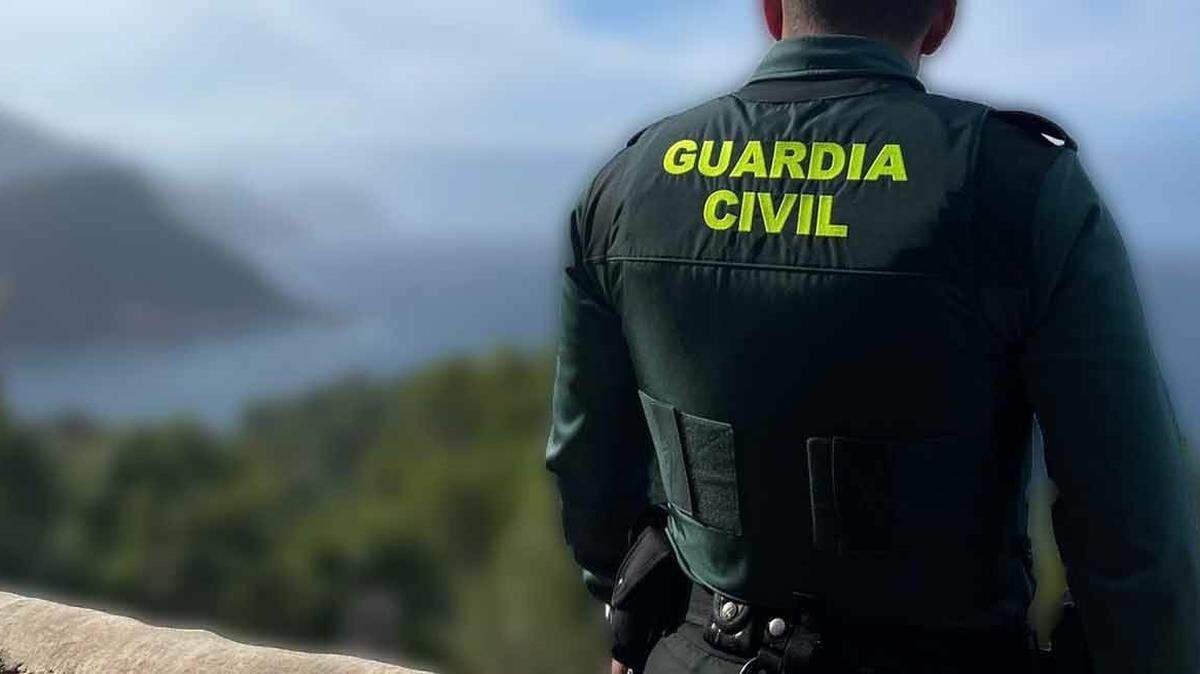 Agente de la Guardia Civil. GUARDIA CIVIL 15/12/2021