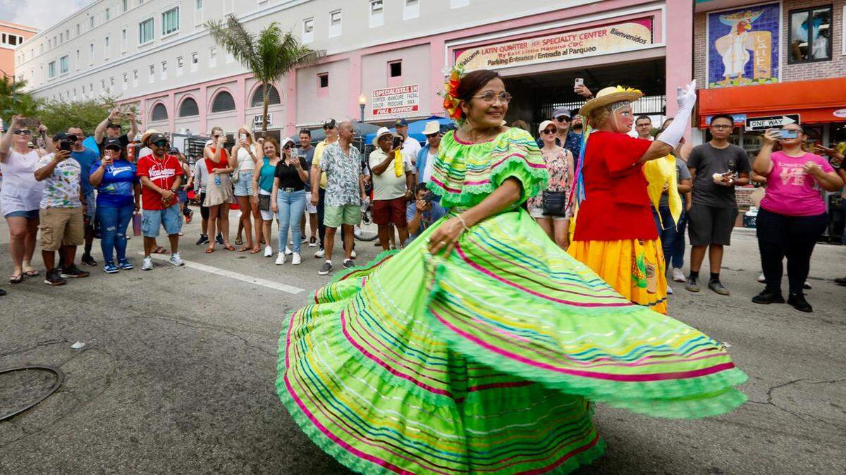 El Festival de la Calle Ocho desde 1978 ha crecido hasta convertirse en el festival hispano más grande de Estados Unidos.