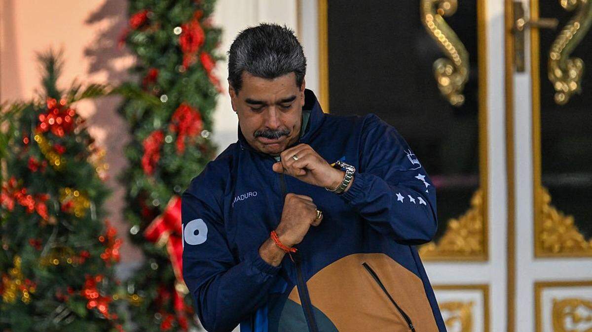 El gobernante de Venezuela, Nicolás Maduro, dijo este lunes que “no van a poder” con su país, en momentos de tensión por el despliegue militar de Estados Unidos en el mar Caribe y la decisión del Departamento de Estado de designar al denominado Cartel de los Soles como organización terrorista extranjera.