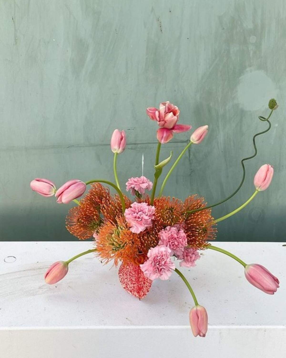 Calma: flores como esculturas.