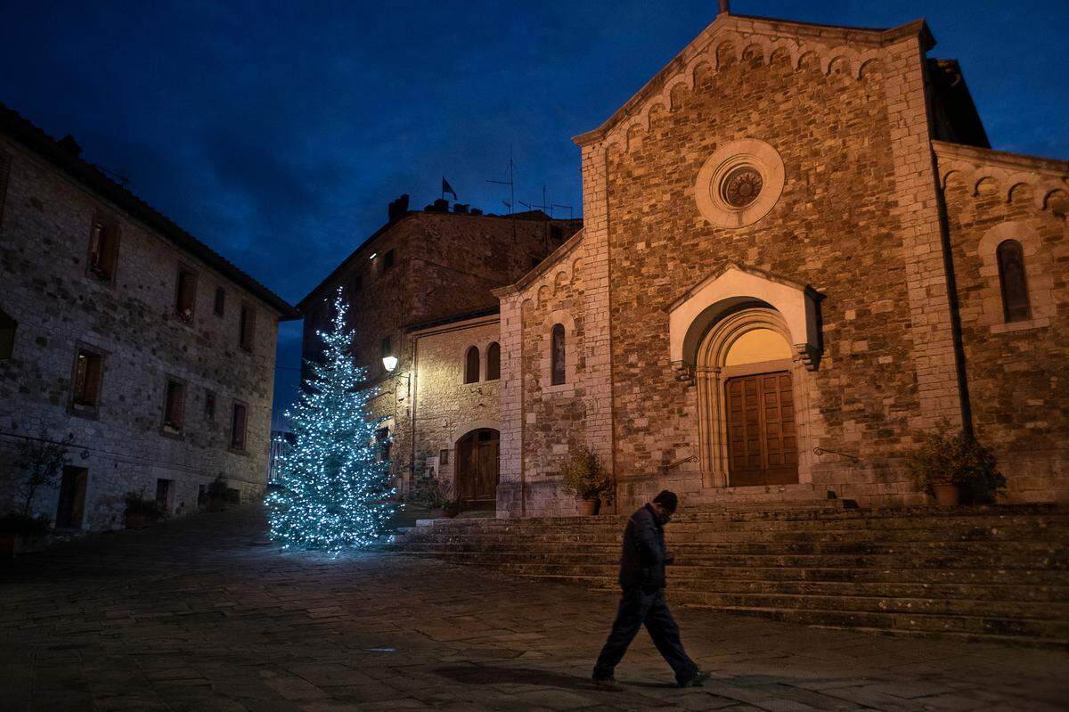 El coronavirus no afectó Castellina de manera grave en la primavera, pero en otoño surgieron grupos de contagio en el pueblo.