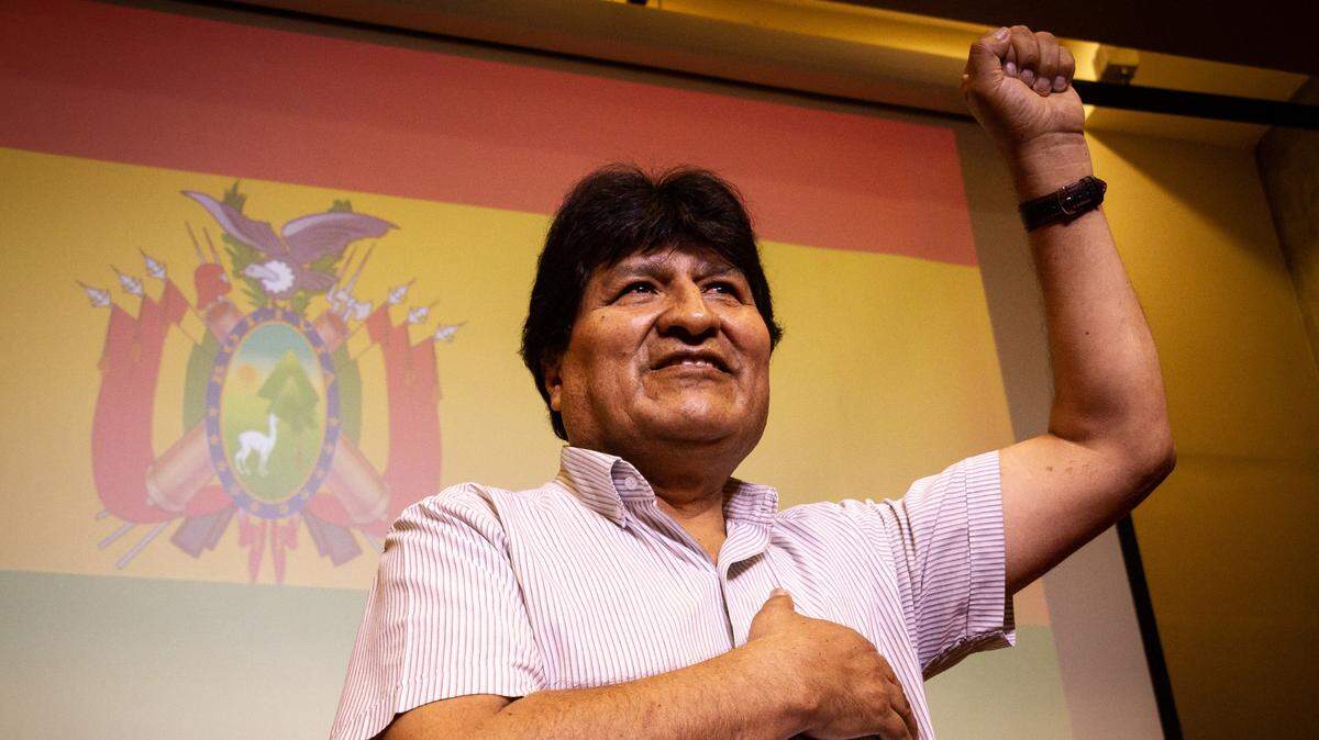 Foto de archivo del 7 de noviembre del 2020 que muestra al expresidente de Bolivia, Evo Morales, antes de dar una conferencia de prensa en Buenos Aires.