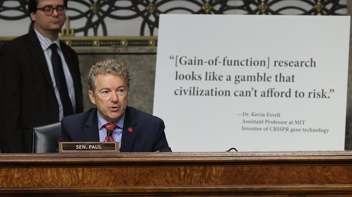 WASHINGTON, DC - NOVEMBER 04: Sen. Rand Paul (R-KY) questions National Institute of Allergy and Infectious Diseases Director Anthony Fauci during a hearing of the Senate Health, Education, Labor, and Pensions Committee about the ongoing response to the COVID-19 pandemic in the Dirksen Senate Office Building on Capitol Hill on November 04, 2021 in Washington, DC. Using unverified and dubious data, Paul called on Fauci to resign and accused him of lying about the work done in a lab in Wuhan, China. (Photo by Chip Somodevilla/Getty Images)