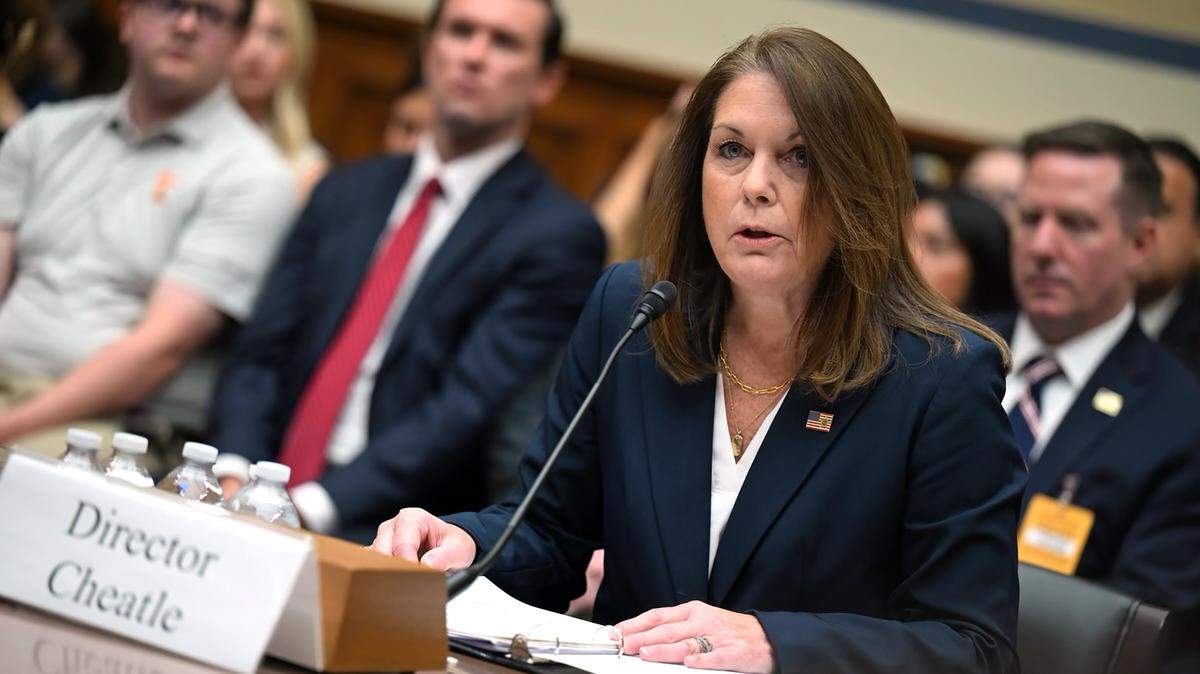 La directora del Servicio Secreto de los Estados Unidos, Kimberly Cheatle, testifica ante el Comité de Supervisión y Responsabilidad de la Cámara de Representantes de los Estados Unidos en el edificio de oficinas de Rayburn House el lunes 22 de julio de 2024. 