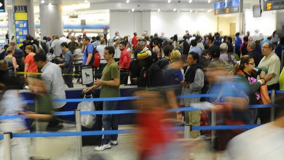 ¿Necesitas salir rápido de EEUU? Atención a estos requisitos de viaje para volver a entrar