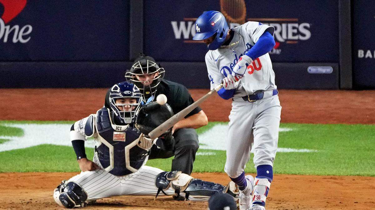 Mookie Betts ha hecho todo lo que se le ha pedido de manera soberbia, desde su uso con el madero hasta su custodia del jardín derecho, donde ha estado inmenso con el guante y el control de los corredores.
