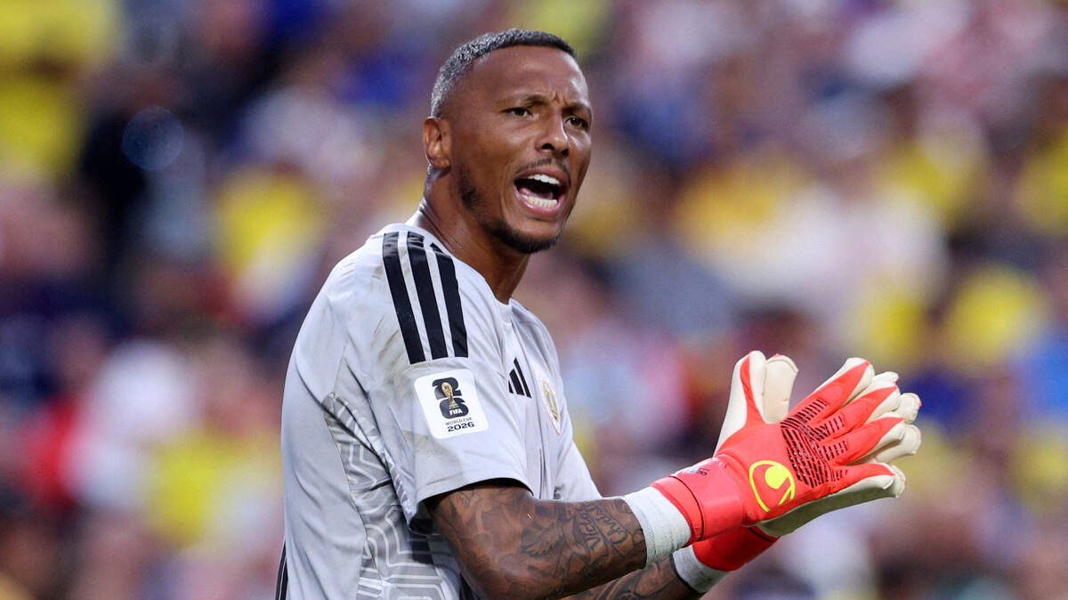 Eloy Room, el portero de Curazao celebra una acción durante el partido contra Ecuador, en Kansas City, Missouri, el sábado 20 de junio de 2026.