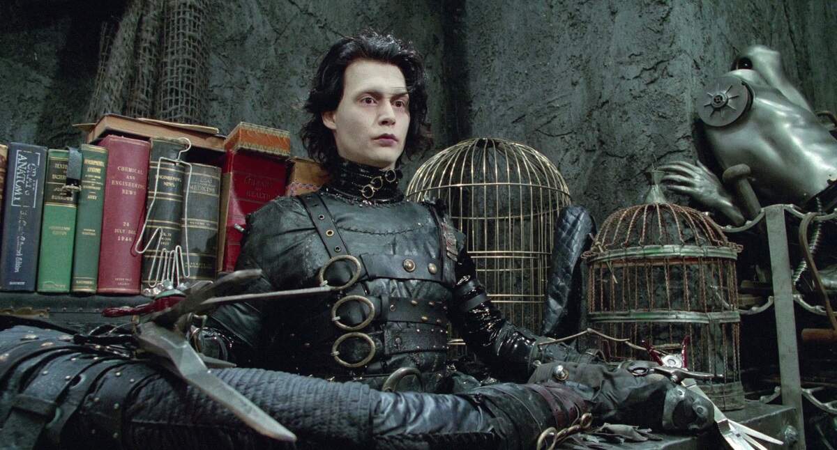 ‘Edward Scissorhands’ (1990) del director Tim Burton con Johnny Depp, Winona Ryder y Dianne Wiest en Coral Gables Art Cinema.