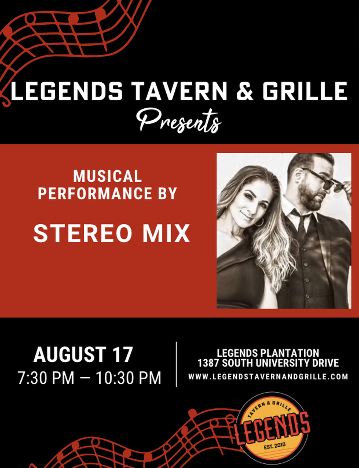 Musical performance de Stereo Mix en Taberna y parrilla Legends.