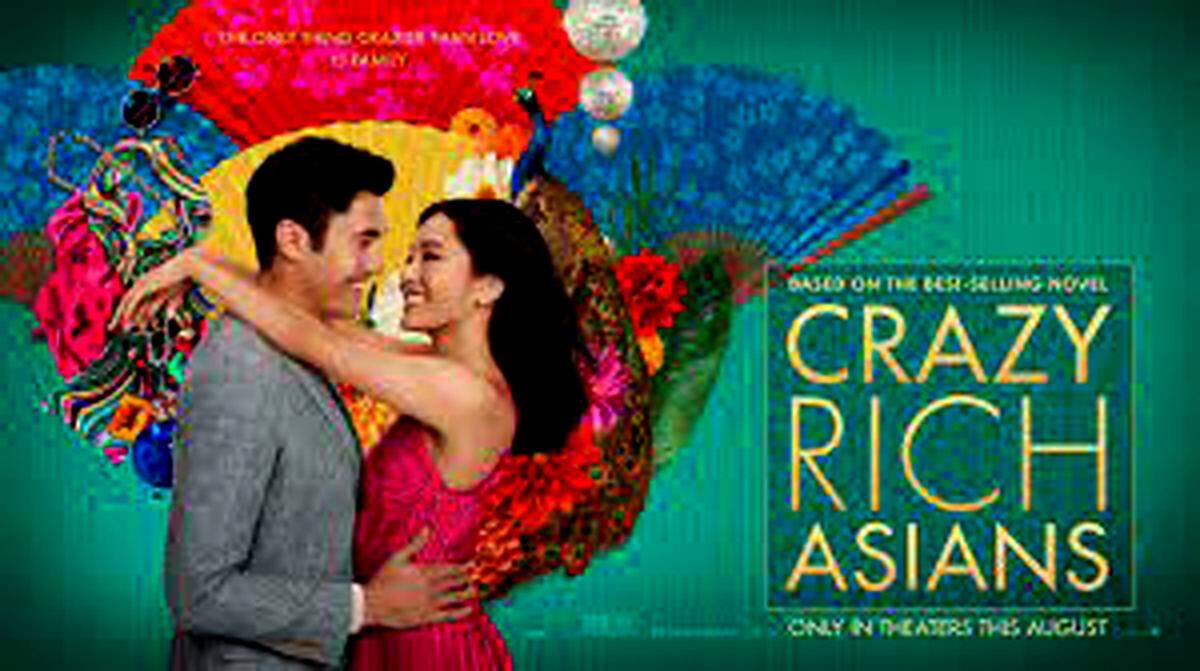 Película “Crazy Rich Asians” (2018) al aire libre, gratis en Soundscape, Miami Beach.