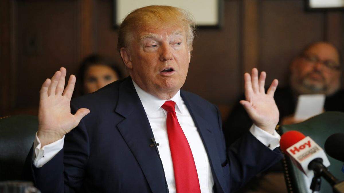 Donald Trump se reúne con la junta editorial del diario Chicago Tribune, el lunes 29 de junio de 2015.